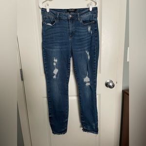 Judy Blue Boyfriend Jeans size 11/30